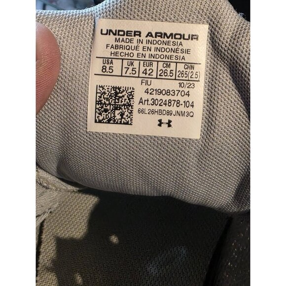 Under Armour Men's Charged Chase 3 Men’s Size 8.5 - Picture 9 of 9